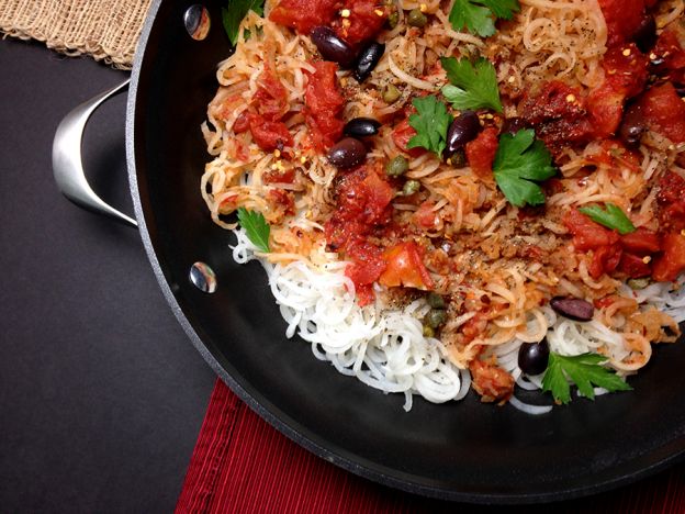 Paleo 'pasta' puttanesca