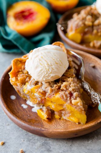 Peach Crumble Pie