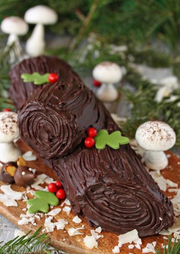 Peanut butter cup yule log