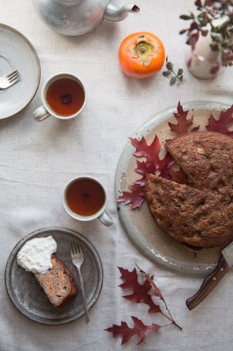 Persimmon and rooibos teacake