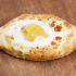 Bacon and egg pizza