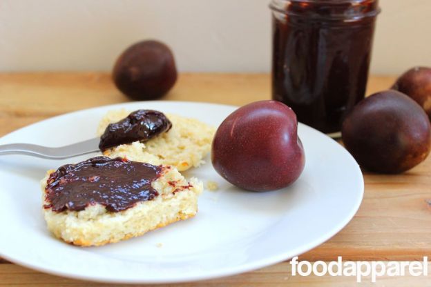Easy overnight crockpot plum butter