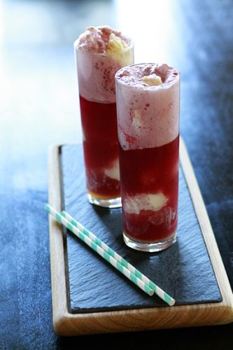 Pomegranate Orange Ice Cream Float