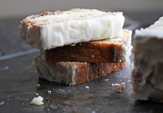 Cinnamon Roll Pound Cake