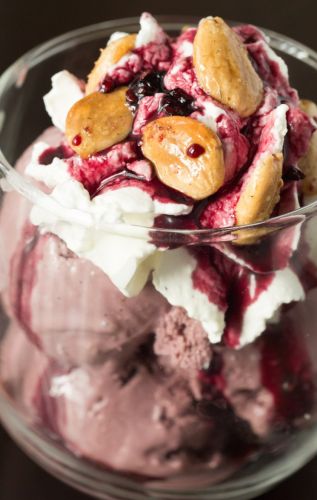 Red Wine Ice Cream Sundae