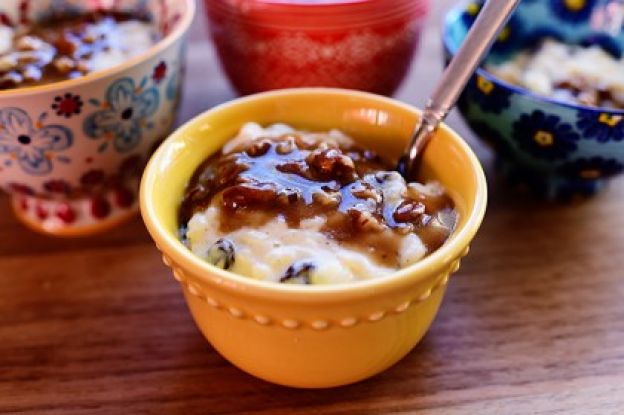 Rice Pudding with Caramel Pecan Sauce
