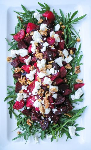 Roasted beetroot goat's cheese and walnut salad