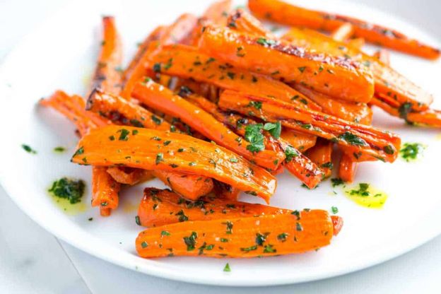 Roasted Carrots with Garlic Parsley Butter