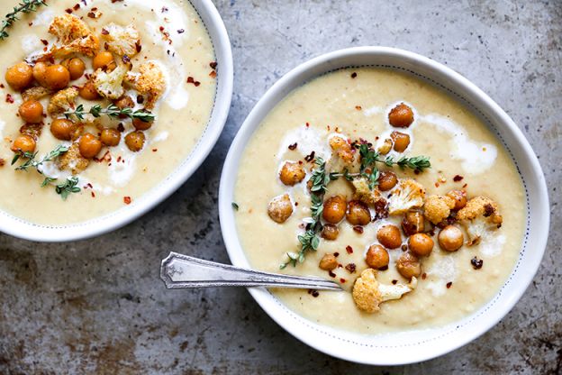 Roasted Cauliflower and Chickpea Soup