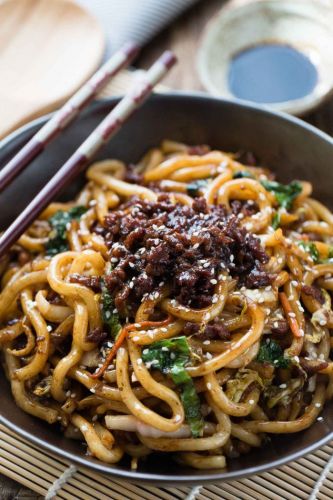Stir-fried Shanghai Noodles With Ground Pork And Napa Cabbage