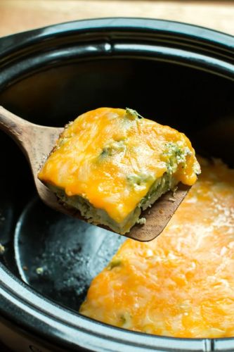Slow Cooker Crustless Broccoli Cheese Quiche