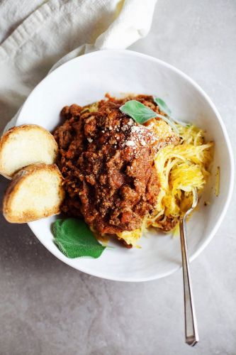 5-Ingredient Spaghetti Squash Bolognese