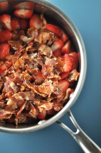 Strawberry bacon jam