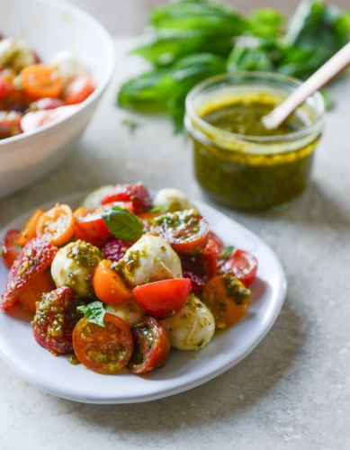 Strawberry Caprese with pistachio pesto