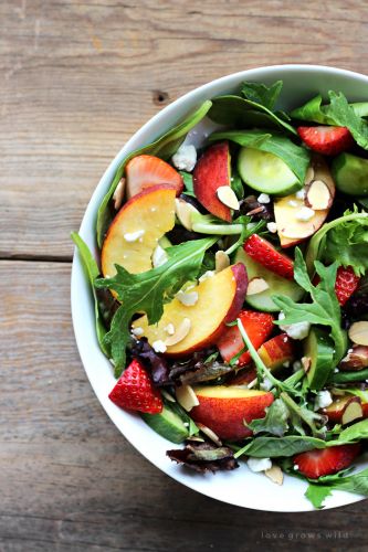 Strawberry peach salad