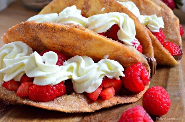 Strawberry raspberry Nutella dessert tacos