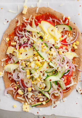 Summer Squash Vegetable Pizza
