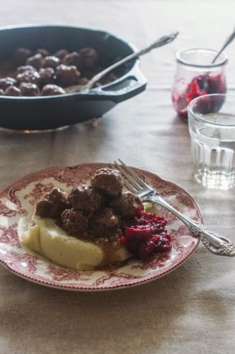 Swedish meatballs and gravy with cranberry jam