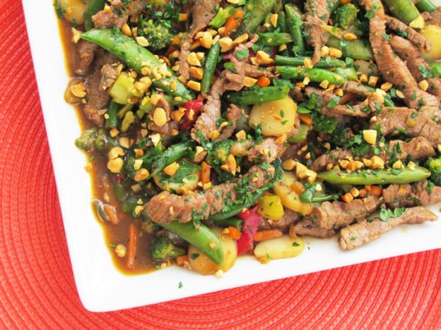 Szechuan steak stir fry