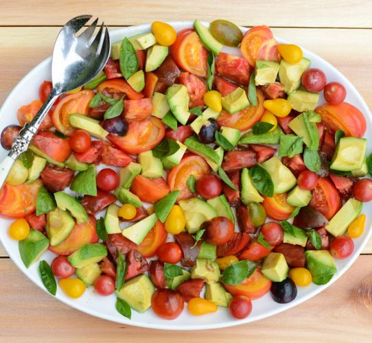 Tomato, avocado and basil salad