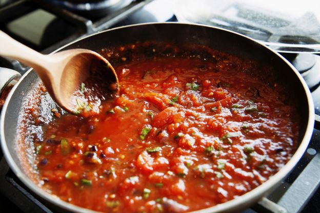 Grate Tomatoes To Make Sauce