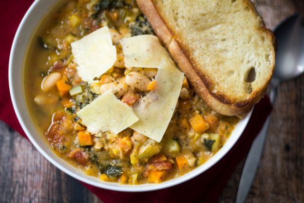 Tuscan bean soup