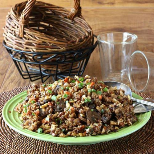 Wild rice blend with pecans