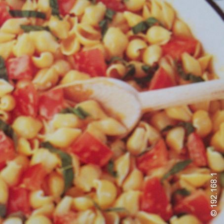 Grandma Cindy's Shells with Tomato & Basil