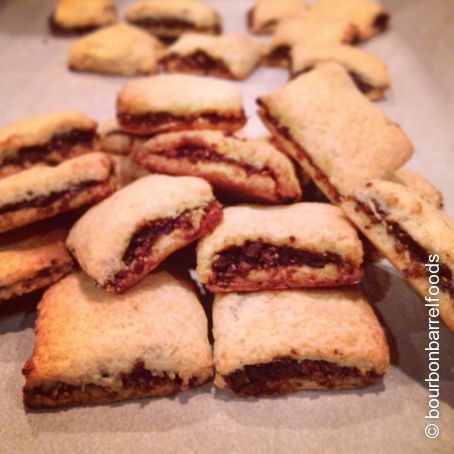 Sorghum and Fig Bars