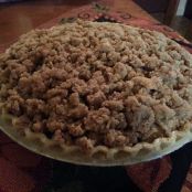 Dutch Apple Crumbed Pie