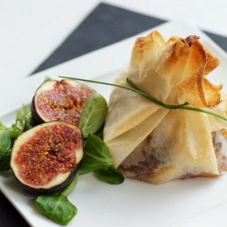 Filo Pastry Parcels with Scallops