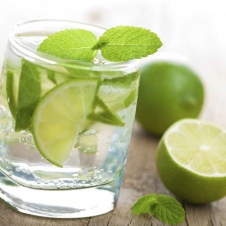 The ULTIMATE recipe for DETOX WATER