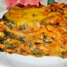 Spicy Beef & Spinach Lasagna