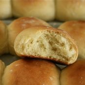 Mrs. Cheney's Potato Rolls