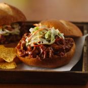 SLOW-COOKER PULLED JERK PORK SANDWICHES