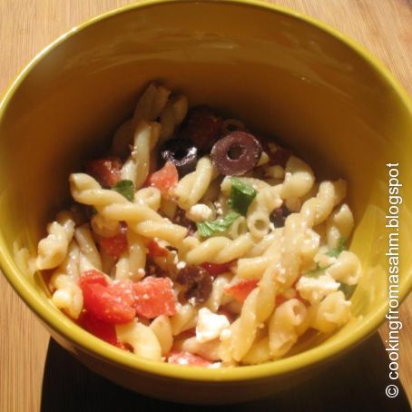 Bruschetta Pasta Salad