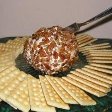 Easy Beefy Cheese Ball in 15 Minutes