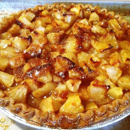 Open faced apple pie