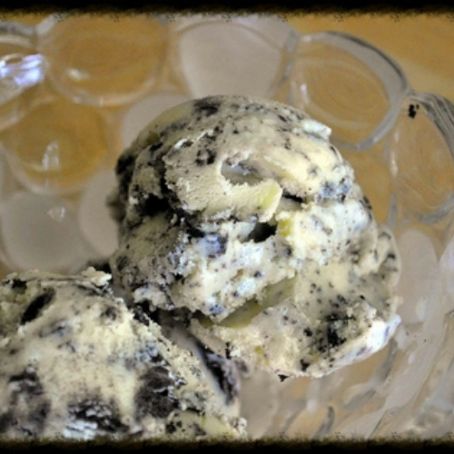 Cookies and Cream Ice Cream