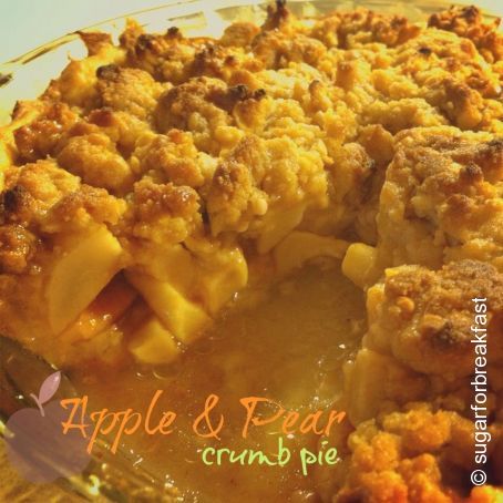 Apple & Pear Crumb Pie