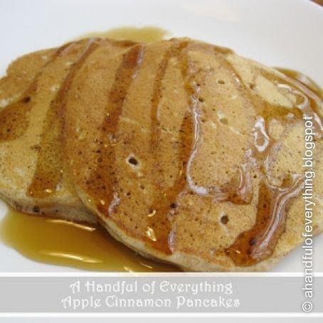 Apple Cinnamon Pancakes