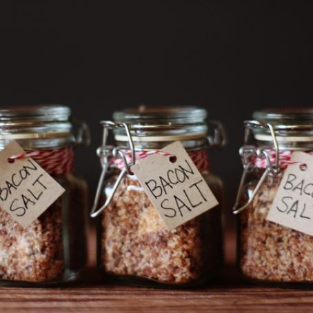 Homemade Bacon Salt