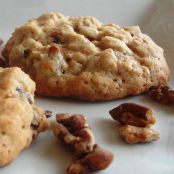 Oatmeal Raisin Walnut Cookies