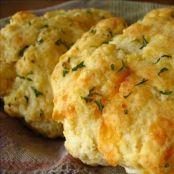 Cheddar Bay Biscuits