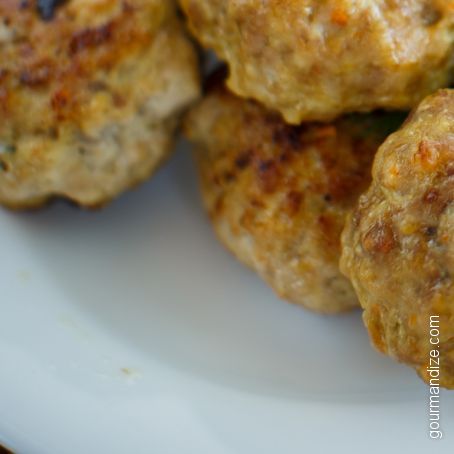 Beef and Worcestershire Cheese Ball