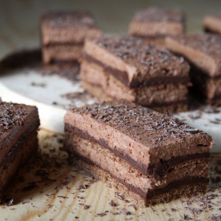 Strawberry and Balsamic Dark Chocolate Cake