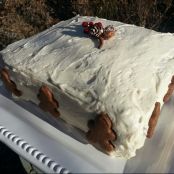 White Chocolate Gingerbread Cake with Cream Cheese Icing - Step 2