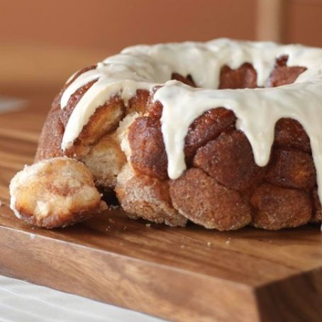 Sweet Cinnamon Pull-Apart Bread