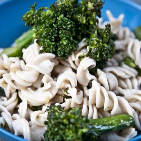 Garlic Broccolini Pasta