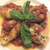 Stuffed Jumbo Shells with Cremini Mushrooms